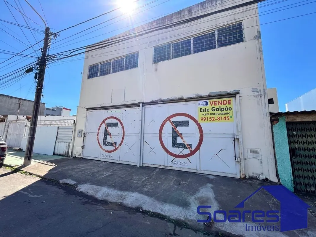 Oportunidade única! Venda de galpão comercial com 200,00 m2 de área disponível. ...