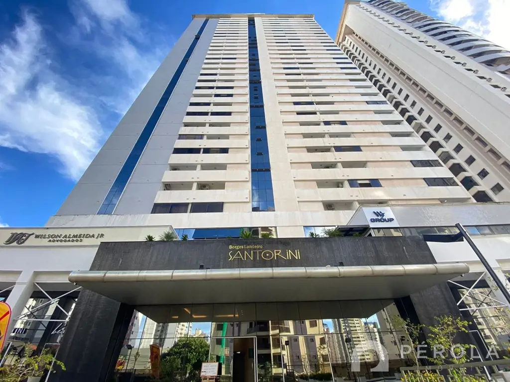 Apartamento mobiliado, com um quarto suíte, sala com sacada, cozinha americana e...