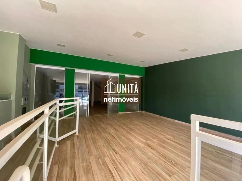 UNITÀ NETIMÓVEISÓtimo prédio residencial/comercial na melhor quadra da Comercial...