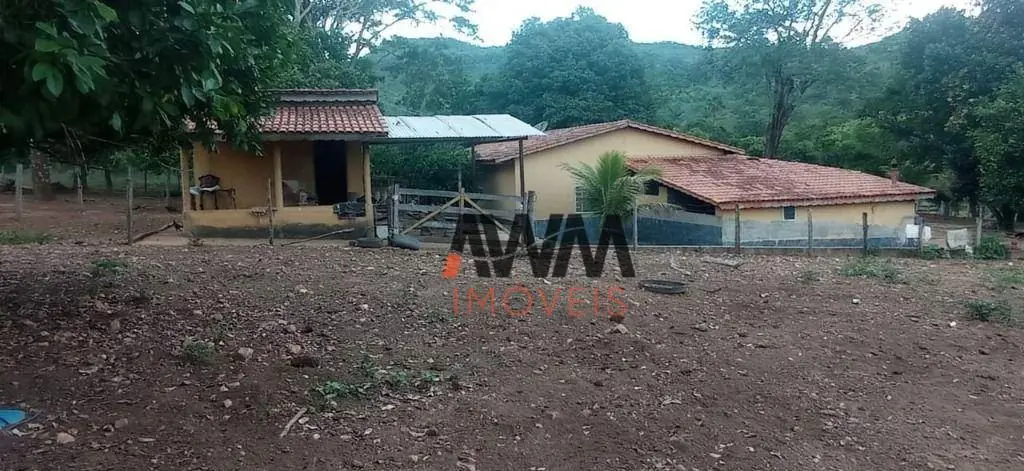 COD:FA0073CAPTADOR ROGÉRIOVENDO FAZENDA EM MINAÇU GOIÁS FAZENDA COM 139 ALQUEIRE...