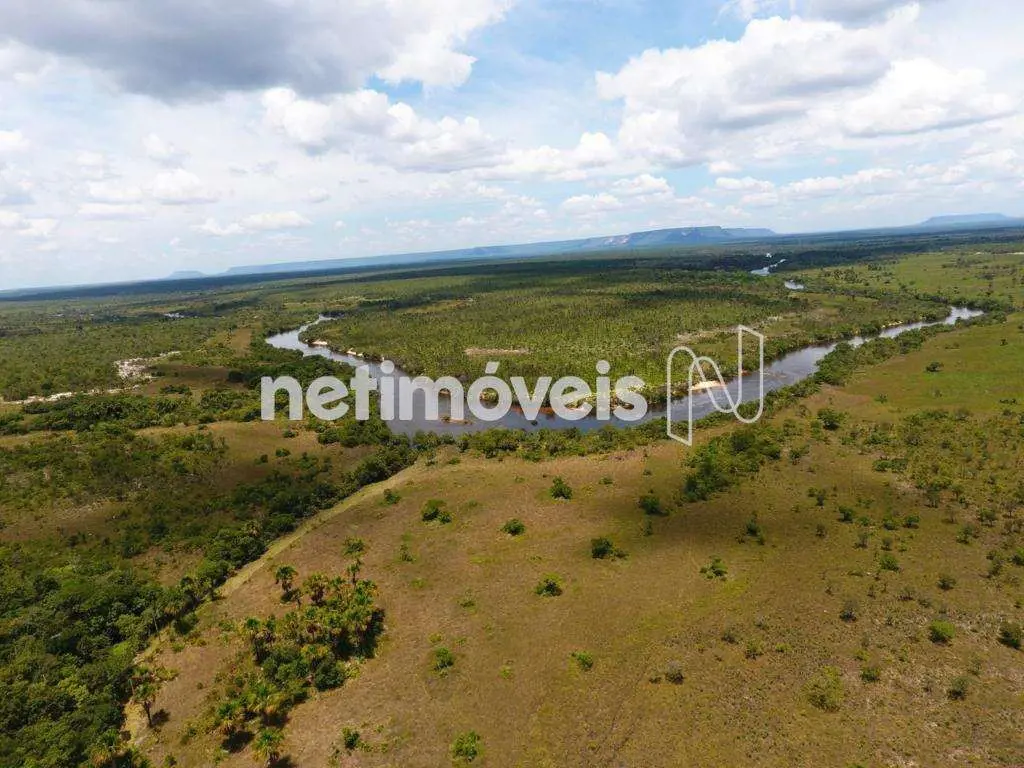Fazenda JalapãoÉ localizada na região do Jalapão (Município de Mateiros - TO), f...
