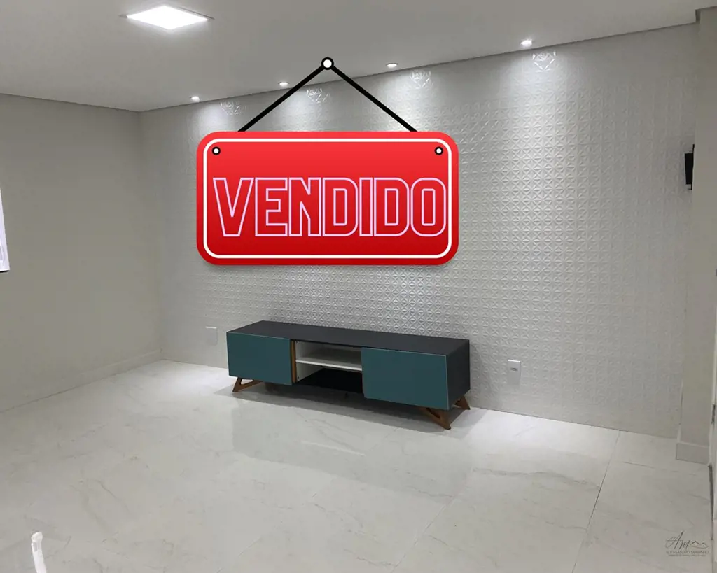 Excelente apartamento 3/4 totalmente reformado. Foi trocado toda fiação e tubula...