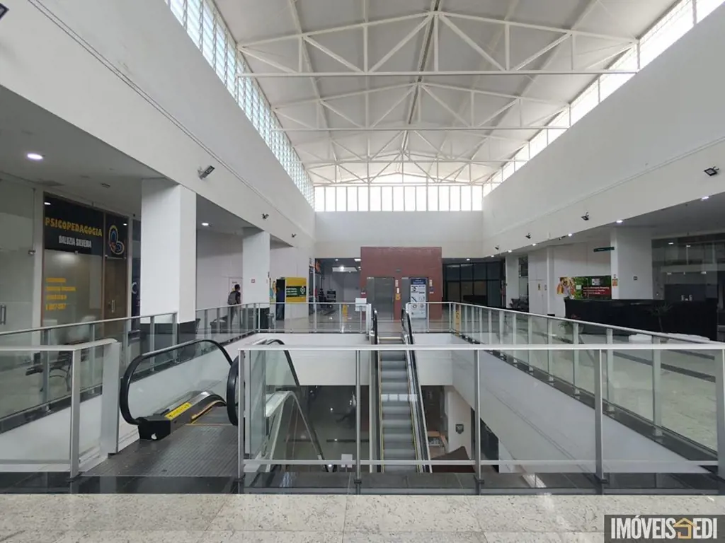 Metrópole ShoppingAv. Araucária 1525 - Águas ClarasVendo ou alugo espaço quiosqu...