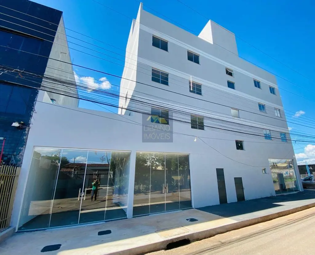 Alugo cobertura na QN 410, Samambaia Norte, Edifício Manuela Aguiar, Prédio novo...