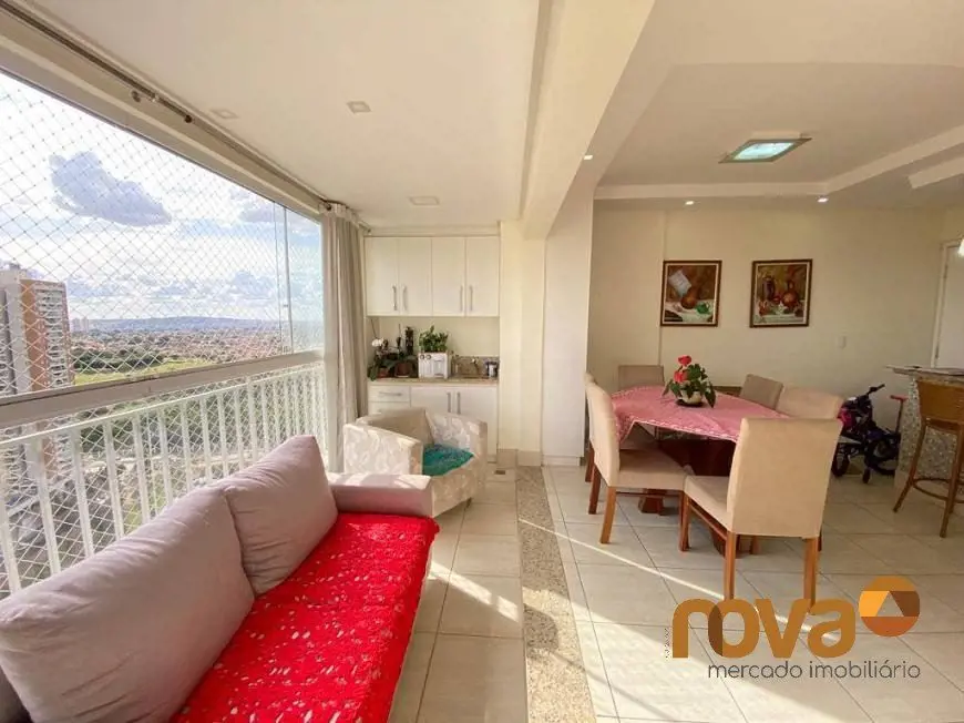 Apartamento de 3 quartos, 1 suíte ,no Jardim Atlântico , frente ao Parque Cascav...