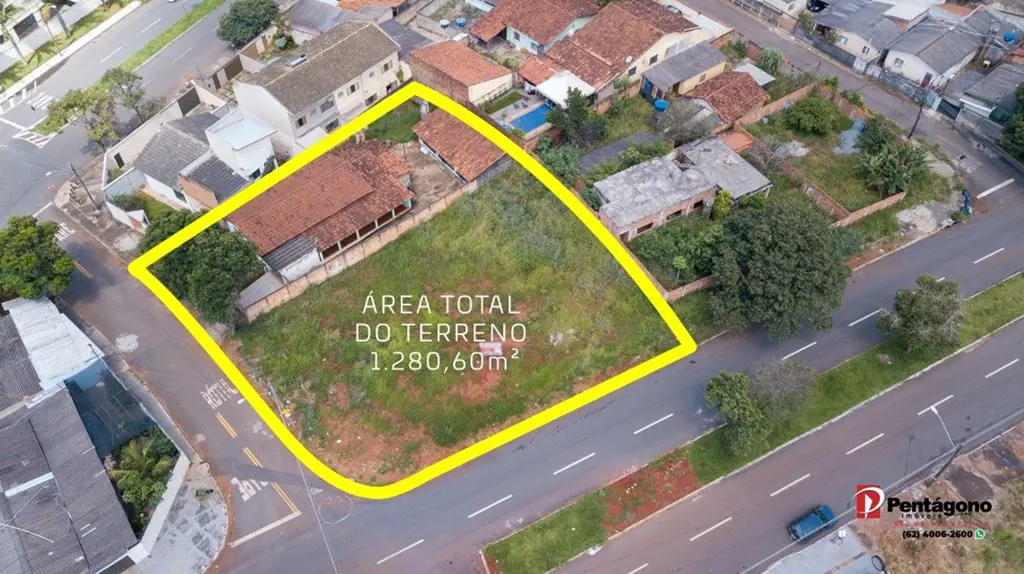 Imóvel localizado em ponto estratégico, próximo a Av. Rio Verde e ao lado do Col...