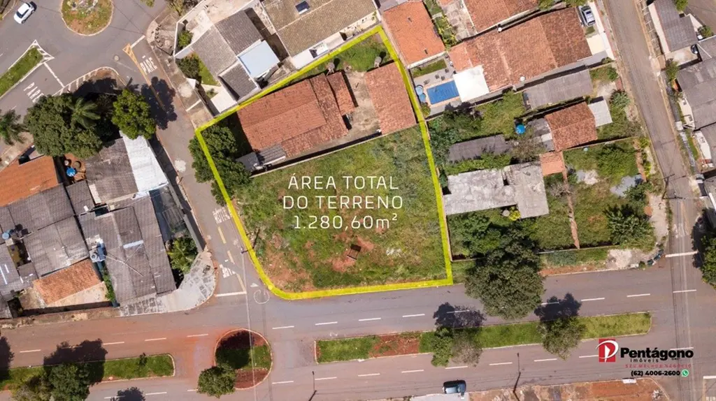 Imóvel localizado em ponto estratégico, próximo a Av. Rio Verde e ao lado do Col...