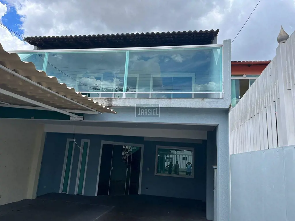 Descubra uma excelente oportunidade de morar em uma casa sobrado na melhor local...