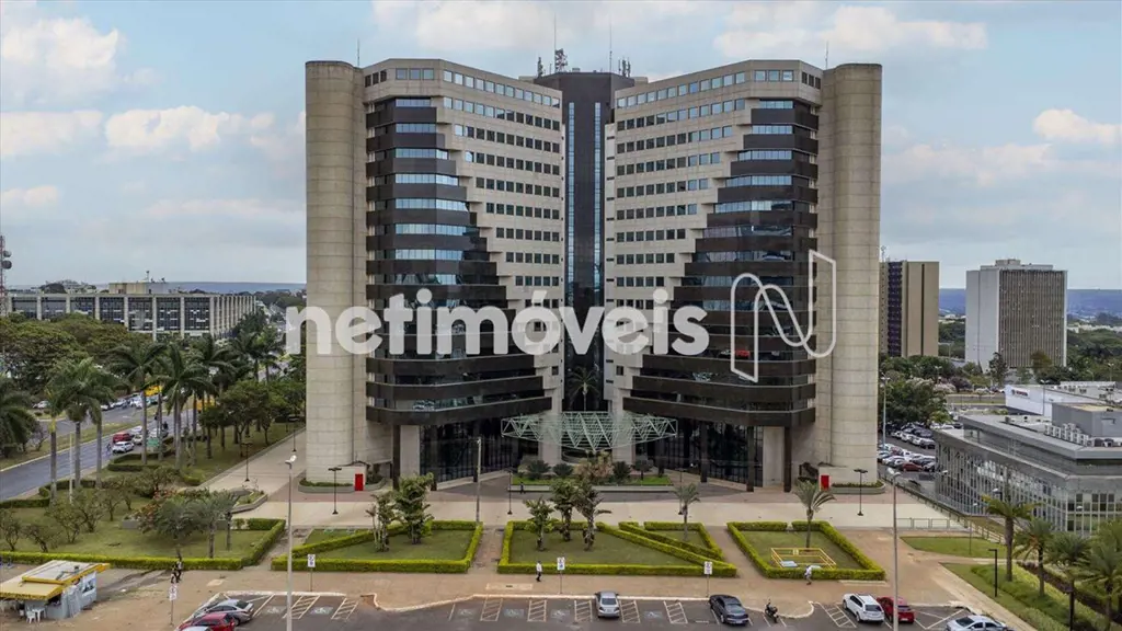 CENTRO EMPRESARIAL VARIG - SETOR COMERCIAL NORTE Temos excelente andares com áre...