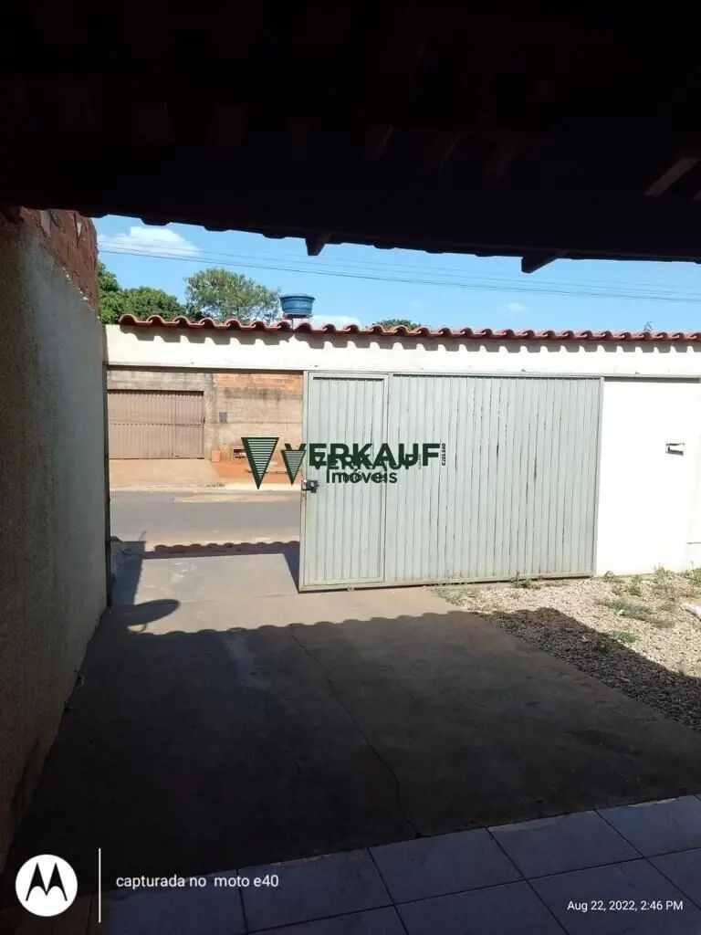 AGIO DE CASA EM GUAPÓ/GOUma casa 02 quartos, sala de estar/ jantar, hall de circ...