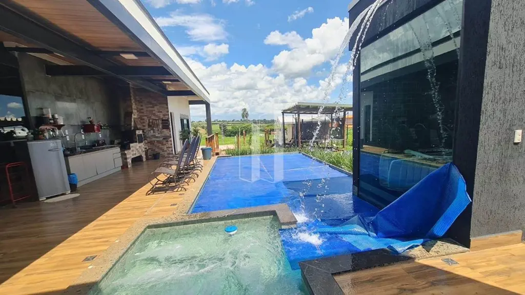 Casa em condomínio de chácaras no município de Trindade! CASA TODA MOBILIADA! Co...