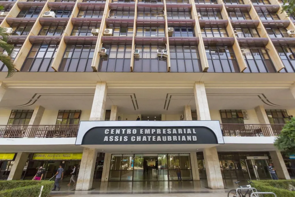 Oportunidade Comercial Exclusiva no Centro de Brasília.Apresentamos um espaço co...