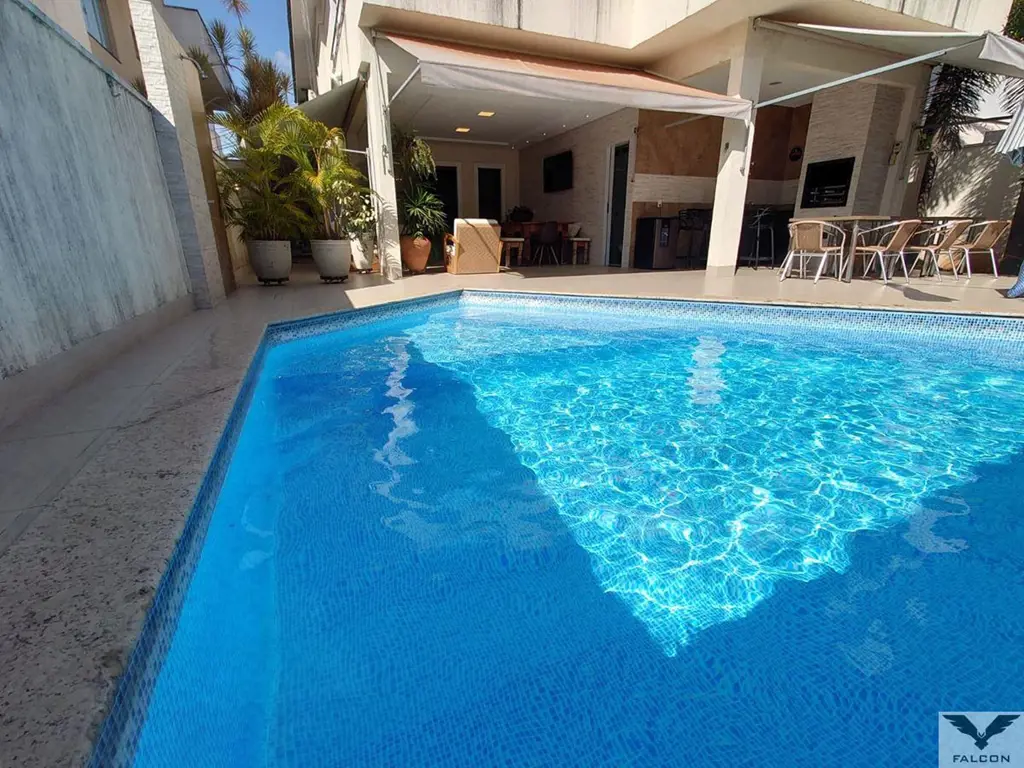 Vendo sobrado no Portal do Sol II com 240 m² de área construída em um lote de 36...