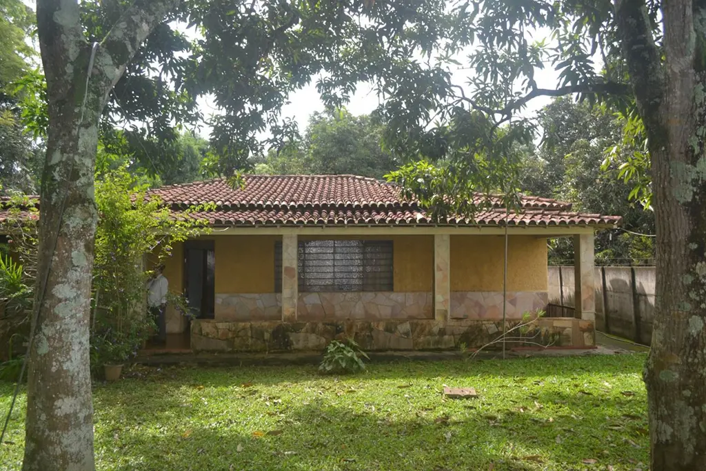 EXCELENTE CHÁCARA PARA MORAR, 9.237,48 M² - VILA MORAIS, DIVISA COM JARDIM NOVO ...