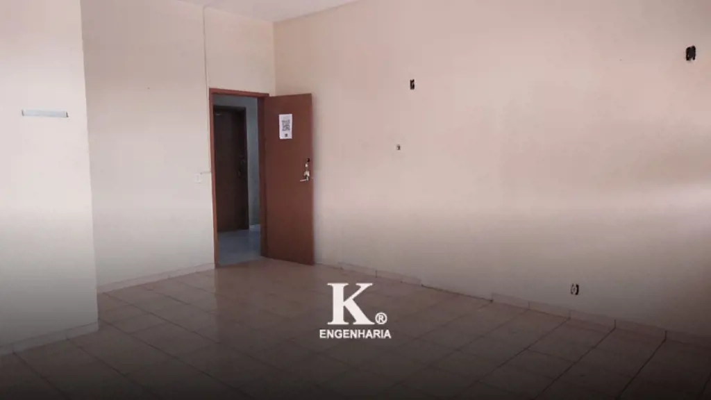 Edifício comercial de fácil acesso que possui salas comerciais, todas com banhei...