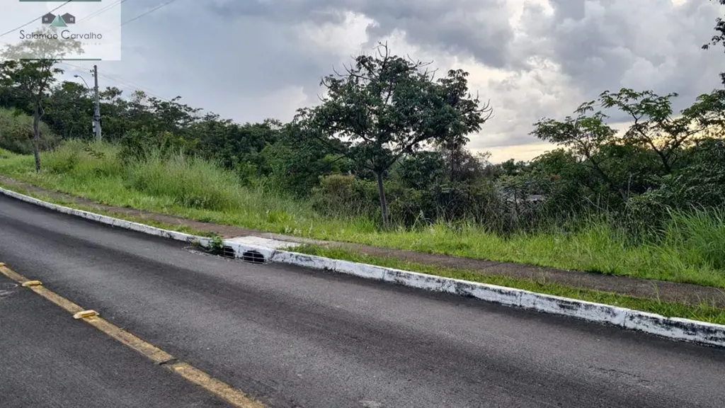 Lote à venda no Condomínio Reserva Santa Mônica - Jardim BotânicoExcelente Oport...