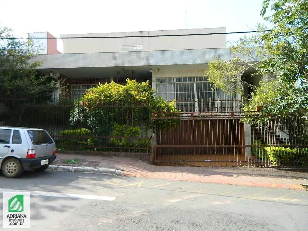 4 QUARTOS, SENDO 1 SUITE, 3 SALAS, LAVABO, BANHEIRO SOCIAL, ÁREA DE SERVIÇOS COM...