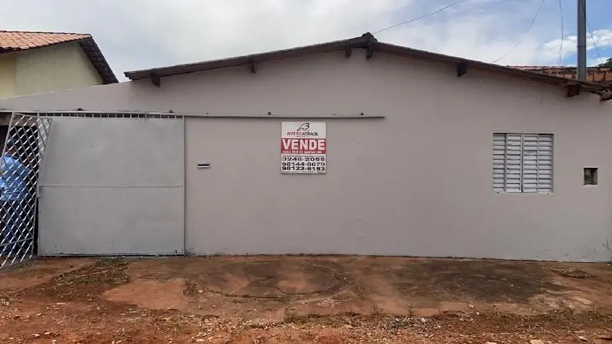 Sua oportunidade de ter uma ótima renda, comprando 05 kitinetes para aluguel, no...