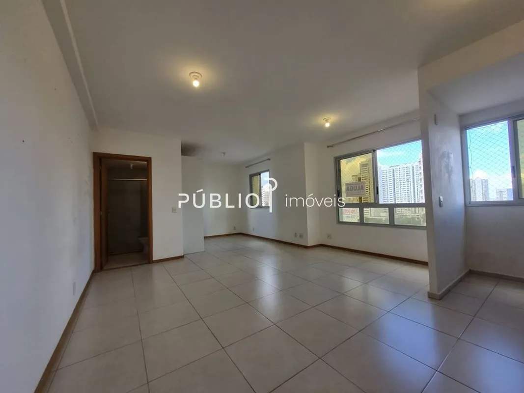 A Públio Imóveis está alugando uma kitnet no Place Eight, composta por uma ampla...