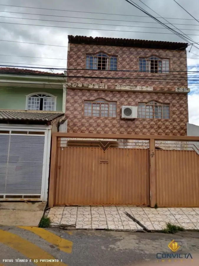 ENDEREÇO: QS 12 CONJUNTO 4A - RIACHO FUNDO I UM ÓTIMO SOBRADO DIVIDIDO EM DUAS R...