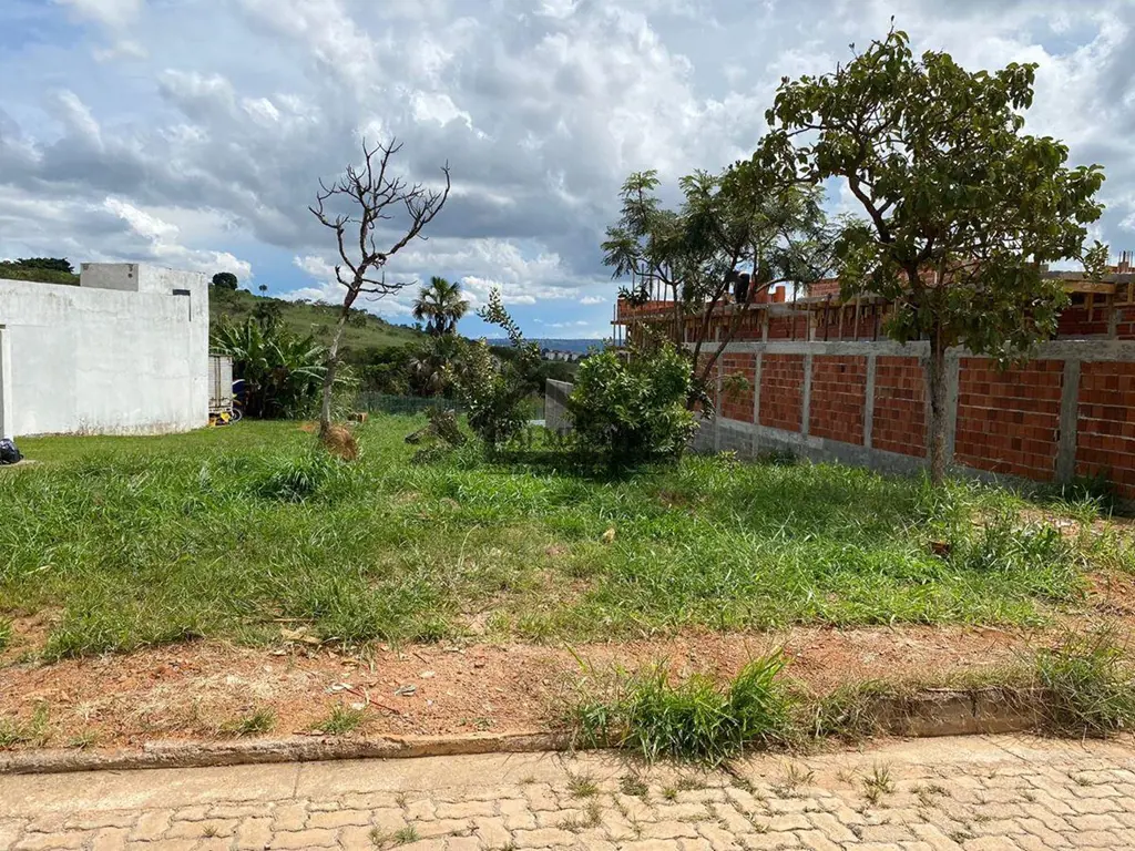 AJ MENDES IMOBILIÁRIA VENDE EXCELENTE LOTE NO CONDOMINIO ALTO DA BOA VISTA SOBRA...