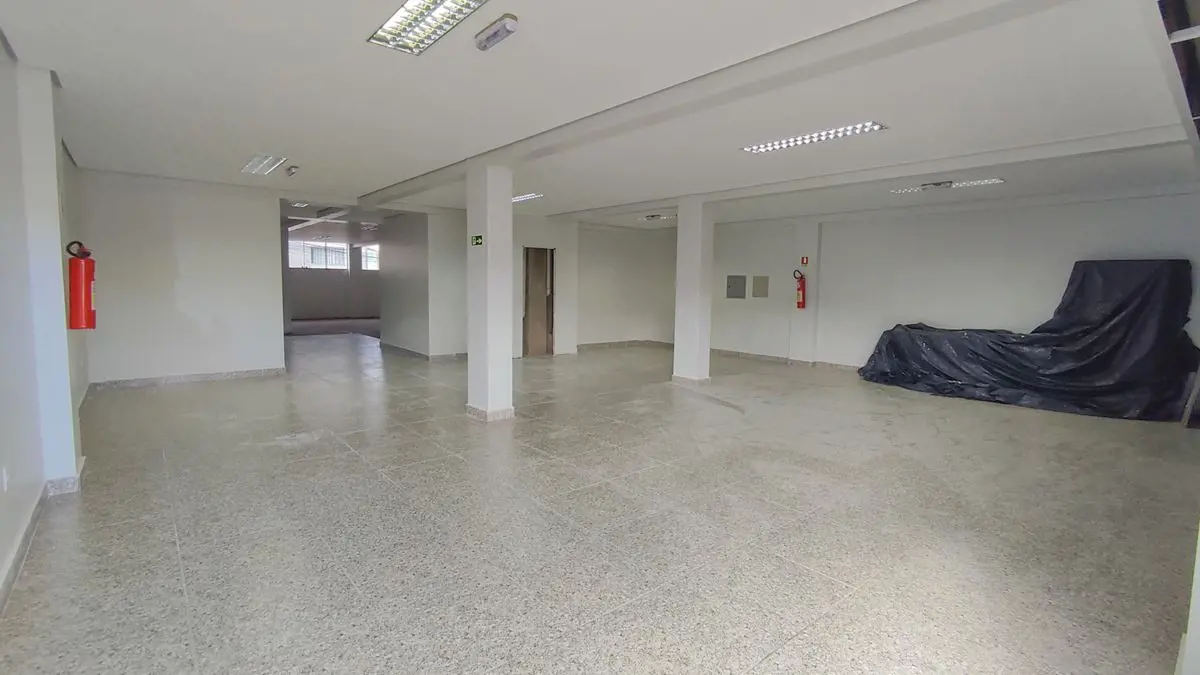 CLS 08 - Loja Térrea de frente para a avenida principal 236m² (Escriturada e Reg...