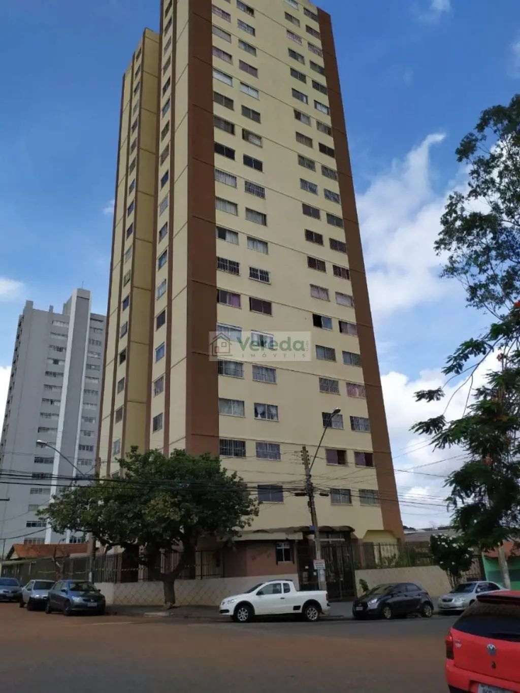 Apartamento à Venda no Edifício Guaçuí ? Setor Leste Universitário, Goiânia/GOAp...