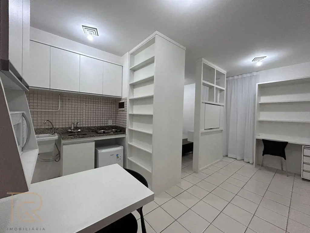 TRG Imobiliária ALUGA ! Excelente oportunidade para quem deseja morar bem! Apart...