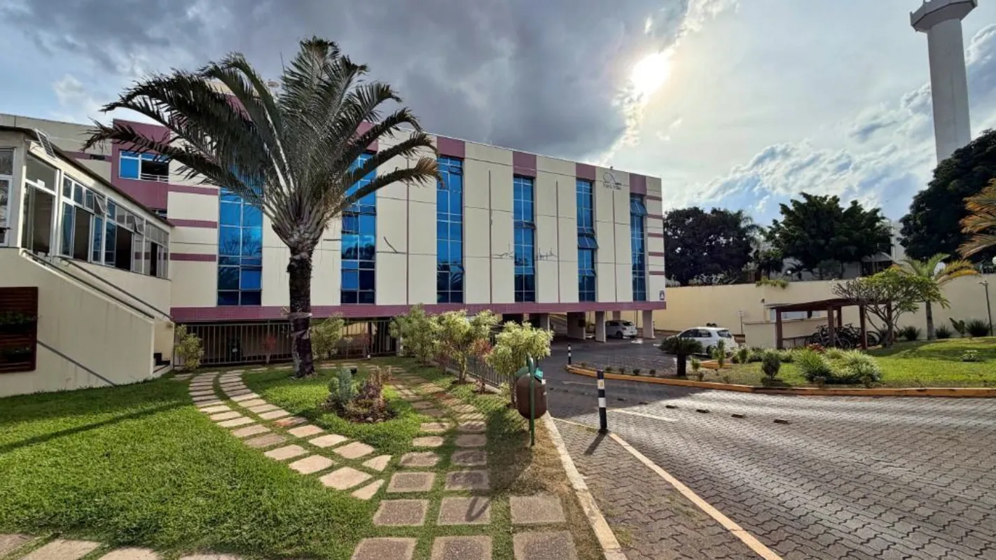 Condomínio Residencial - Park Ville - SGAN 912 - Próximo ao comercio e faculdade...