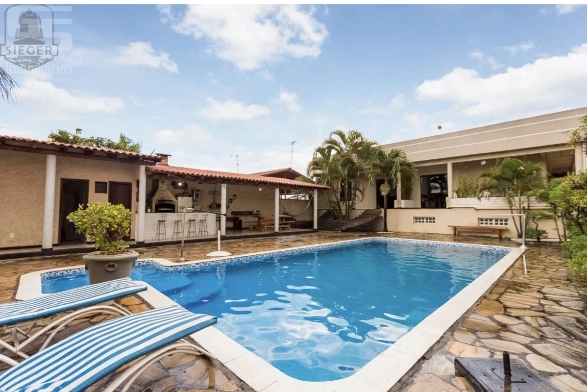 VENDO CASA, SETOR DE MANSÕES IAPI- GUARA II- DFCASA COM 2 PAVIMENTOS, com área c...
