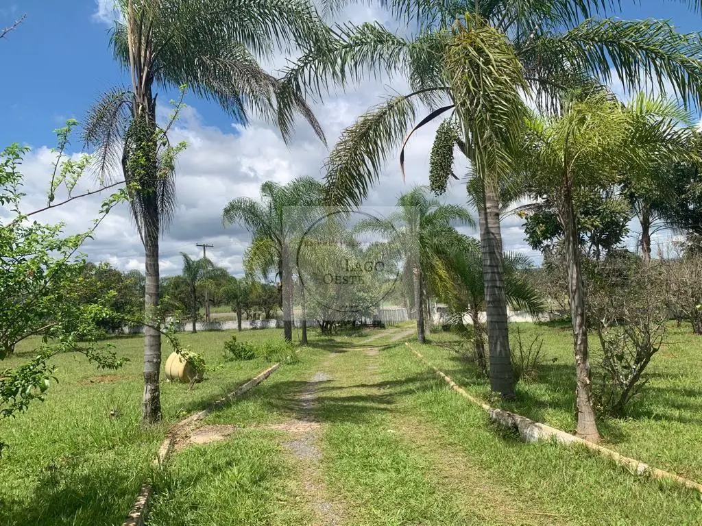 ACEITA IMÓVEL DE MAIOR VALOR NO PLANO PILOTOChácara em terreno de 2ha (20.000m2)...