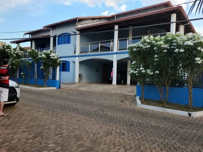RUA 01 JOQUEY CLUB - MELHOR LOCALIZAÇÃO da VICENTE PIRESCONDOMINIO de ótimo Padr...