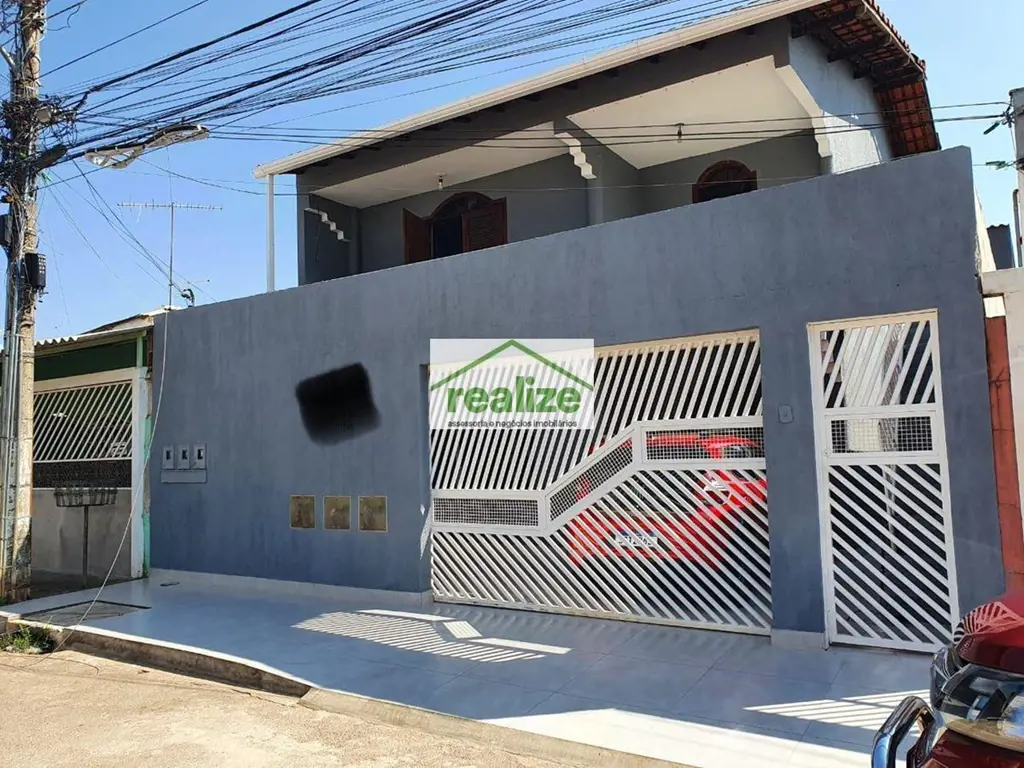 Bem-vindo ao seu futuro investimento em Taguatinga Norte! Este é o local perfeit...