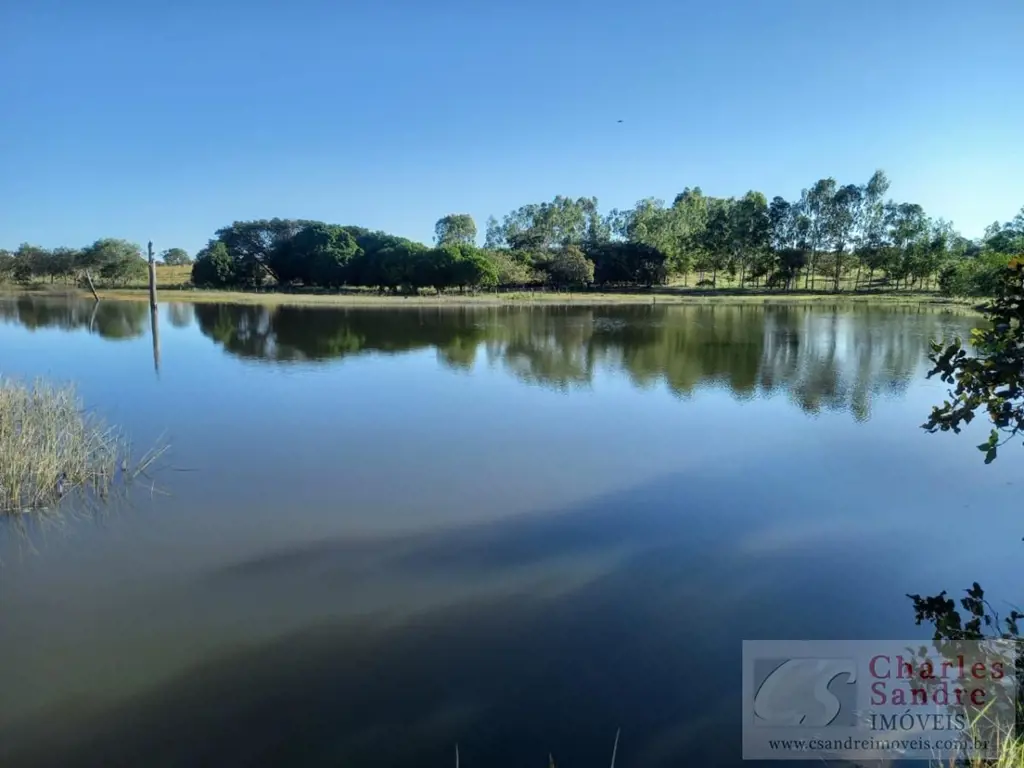 Fazenda no Município de Natividade - TO 2.129 hectares - 439,87 alqueires 680 km...