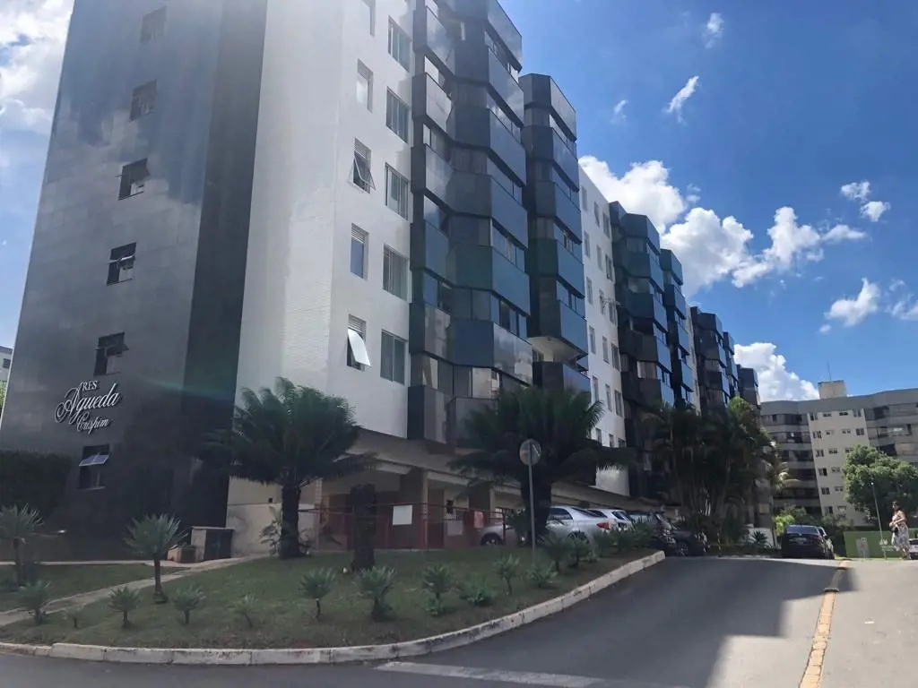 Excelente Apartamento no Ed. Residencial Agueda Crispim. Com 77,66m², situado no...