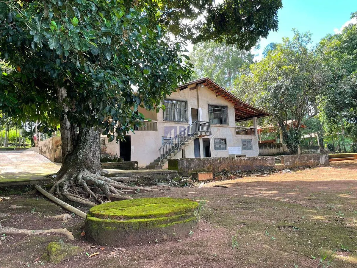 CHÁCARA À VENDA, SETOR JARDIM IMPERIAL EM ARAGÔIANIAA chácara com 9.705 m², poss...