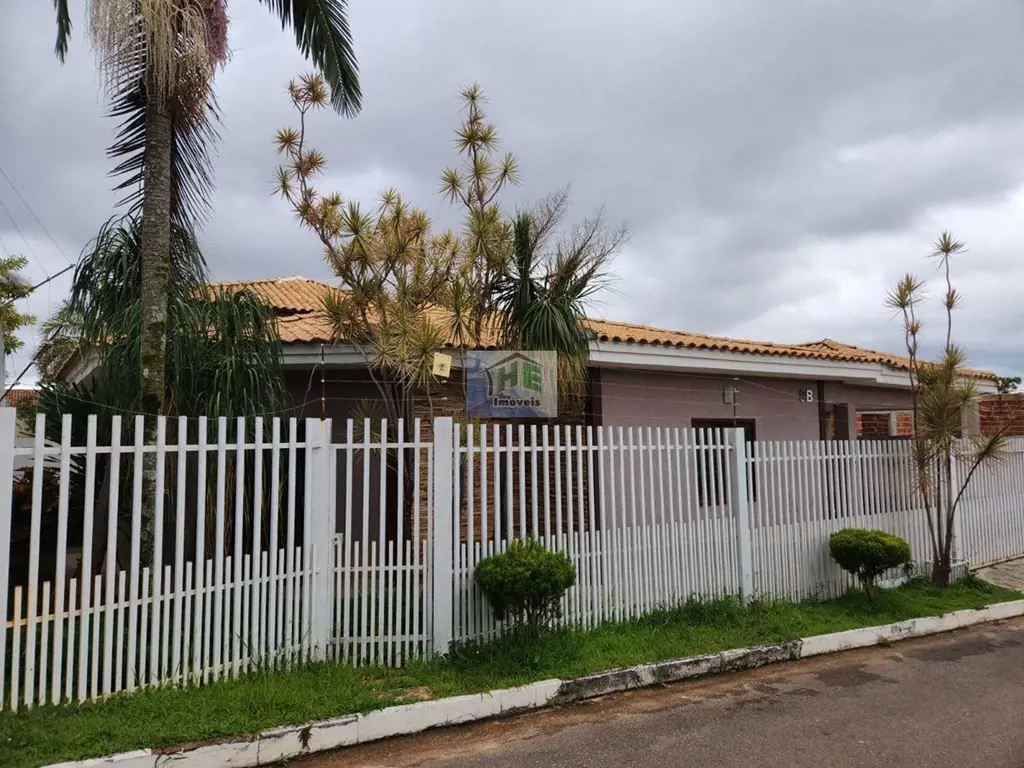 NÃO FINANCIA!!! CASA EM CONDOMÍNIO FECHADO PRÓXIMA A ADMINISTRAÇÃO DE ARNIQUEIRA...