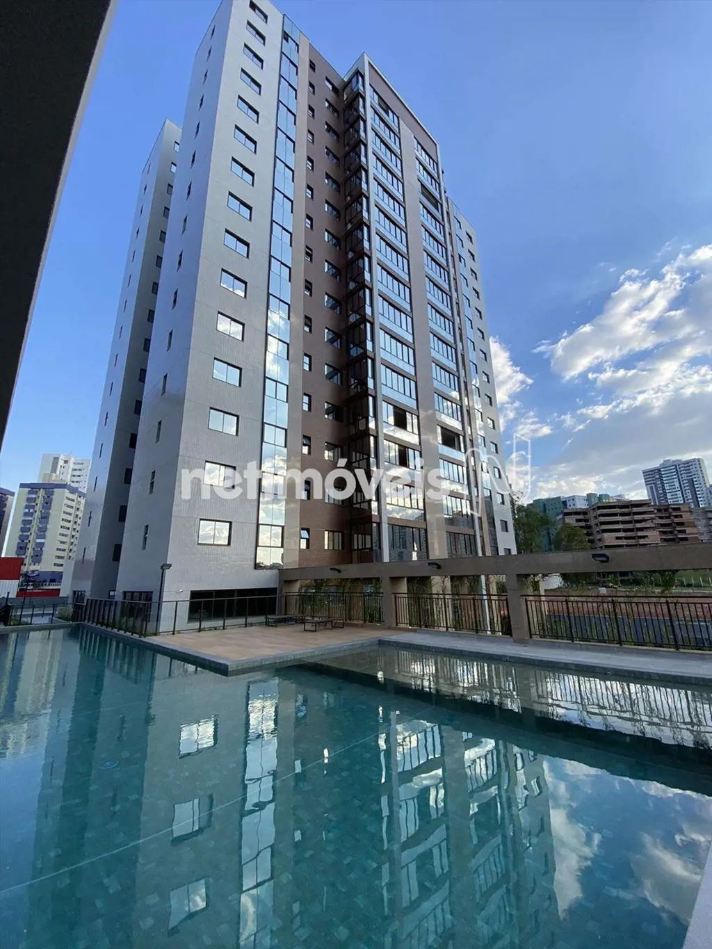 Empreendimento Novo - 162m² - 4 Qts - 3 Vagas. Localizado em umas das regiões ma...