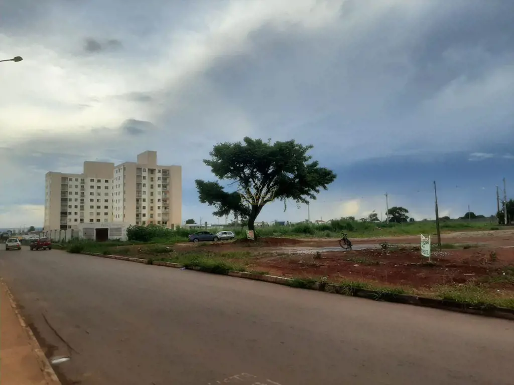 JCMAX VENDE - LOTE - VALPARAÍSO DESTAQUE: - Excelente lote plano de 4000m2 - Ter...