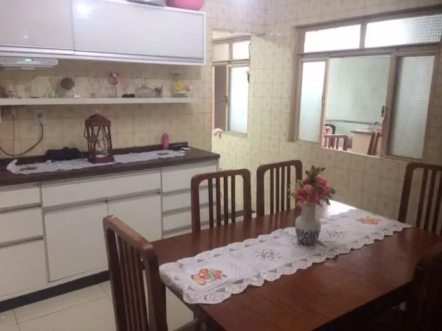 OPORTUNIDADE RARA EM TAGUATINGA NORTE – CASA PRINCIPAL + CASA INDEPENDENTE NOS F...