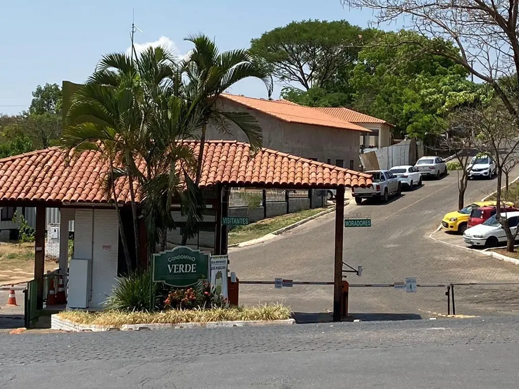 TERRENO para Venda no Condomínio VerdeSETOR HABITACIONAL JARDIM BOTÂNICO, BRASÍL...