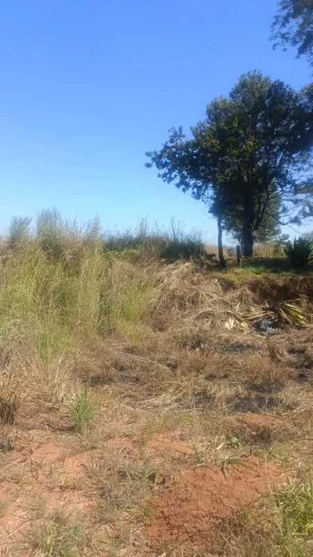 Não perca a oportunidade de adquirir um terreno com localização privilegiada! Es...