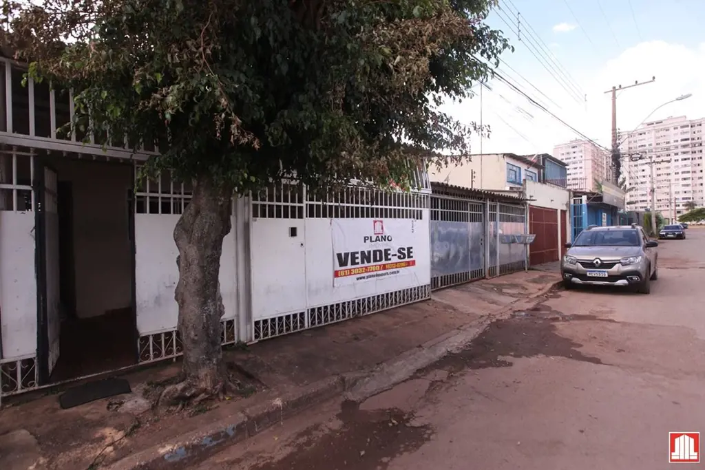 Casa na QNO 19 - Ceilandia - próxima ao Terminal do Setor OAproveite a Oportunid...