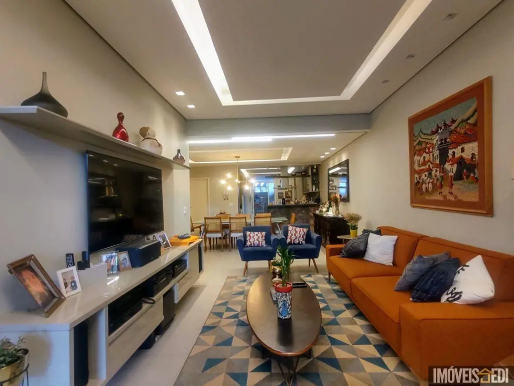 SHIGS 710 Bloco R Asa Sul - Brasília/DFExcelente casa reformada composta por 3 q...