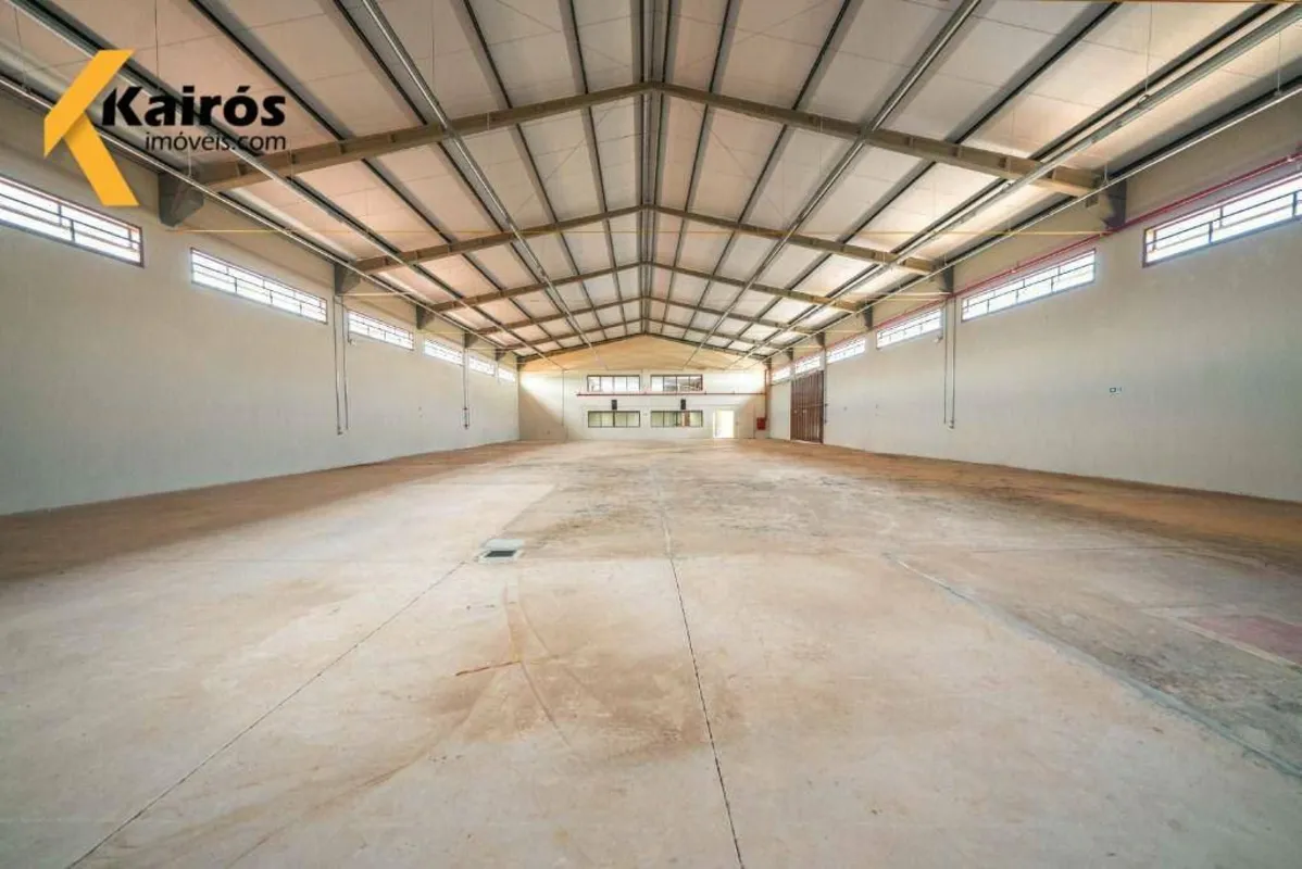 Galpão Logístico/Comercial/Industrial com habite-se, 1.600 m² área construída em...