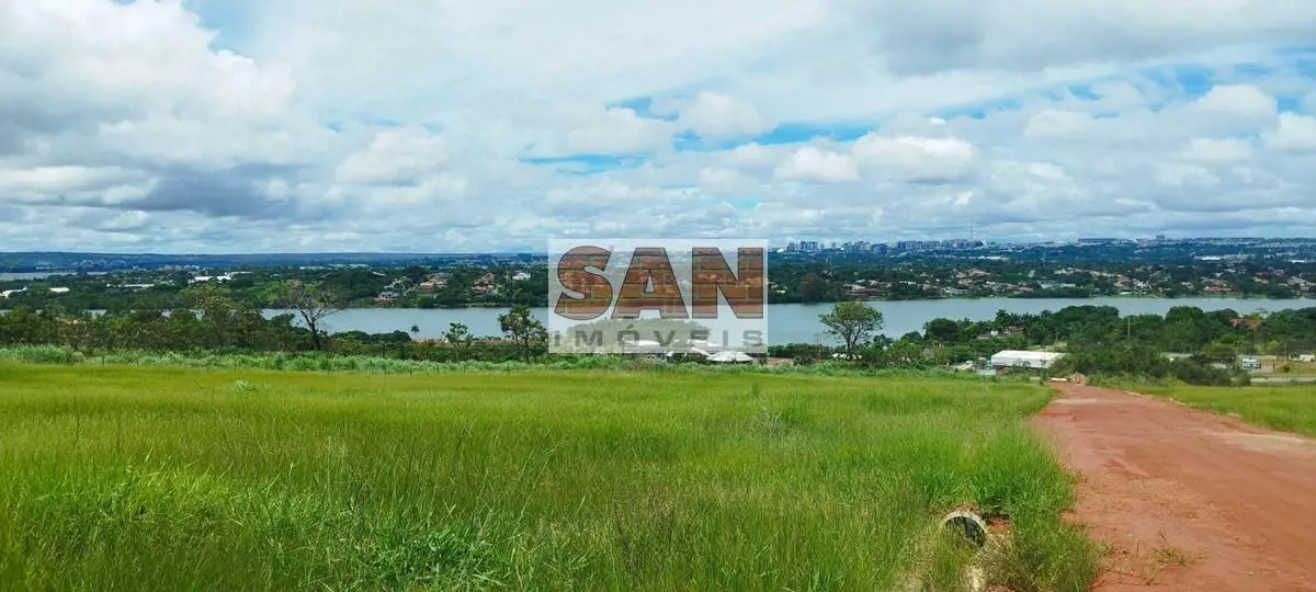 TERRENO para venda no setor de chácaras do lago norte bem estruturado.Entrada na...