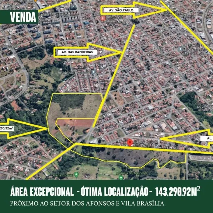 Área composta por 4 quadras totalizando 38.538,92m: Quadra 67 - lotes 01 ao 32;Q...
