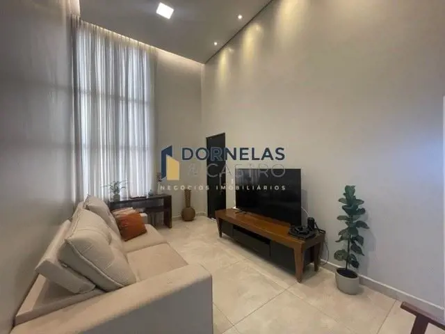 Olá, seja bem-vindo a Dornelas & Castro Negócios Imobiliários CJ 25.447.Me chamo...