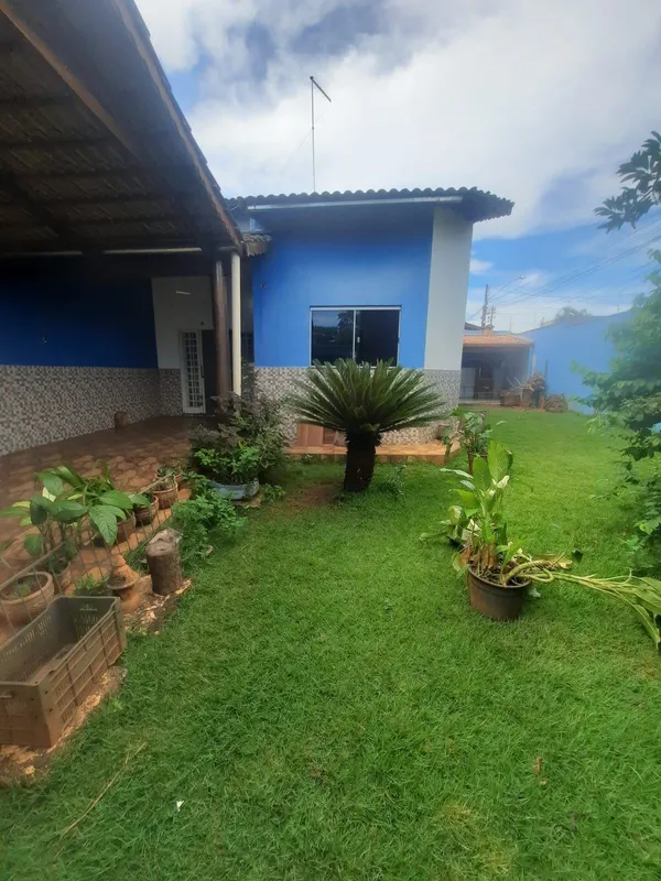 Casa a venda, na Avenida Carrinho Cunha - Esquina Próximo ao Shopping Passeio da...
