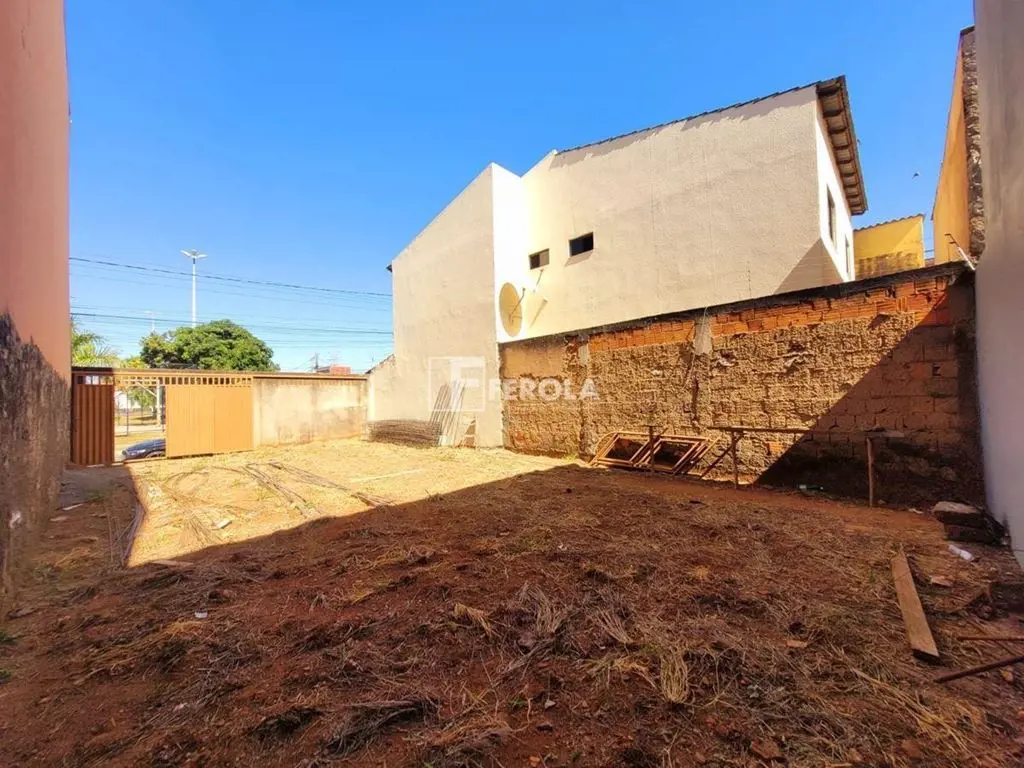 FEROLA A MAIS ACESSADA DE BRASILIA VENDE LOTE NA QR 212 - LOTE EM EXCELENTE LOCA...